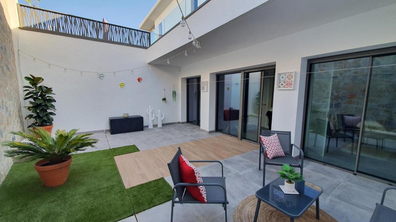 Pool & Snooker Villa Фінестрат Екстер'єр фото