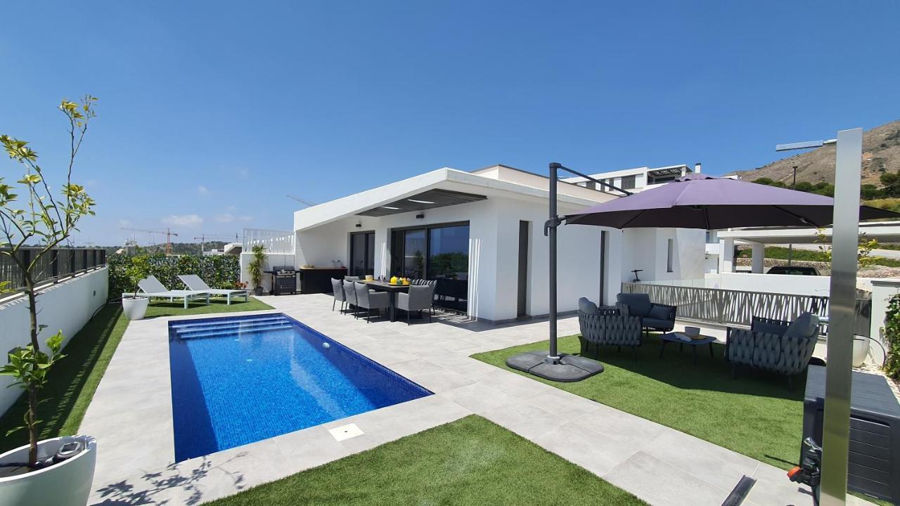 Pool & Snooker Villa Фінестрат Екстер'єр фото