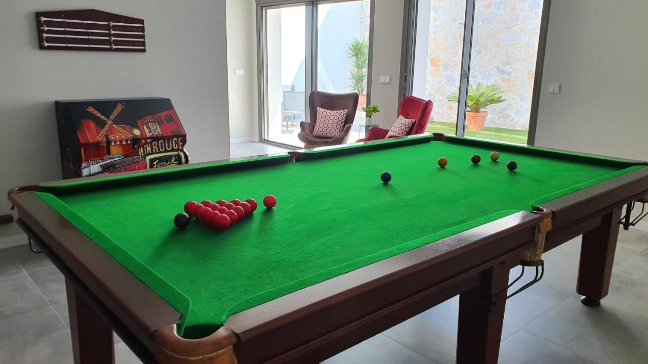 Pool & Snooker Villa Фінестрат Екстер'єр фото